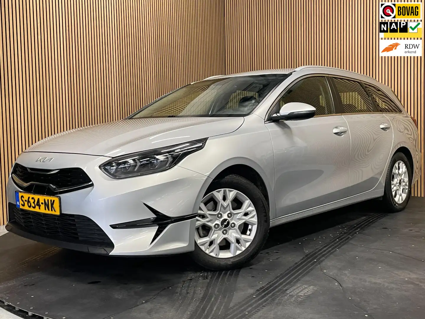 Kia Ceed SW / cee'd SW Sportswagon 1.0 T-GDi DynamicLine|120PK|AFN.TREKHA Gris - 1