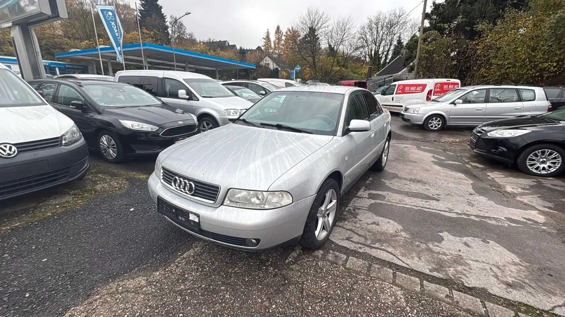 Audi A4 1.8 Auto Silber - 1