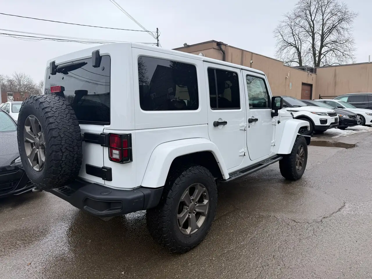 Jeep Wrangler снимка Jeep Wrangler