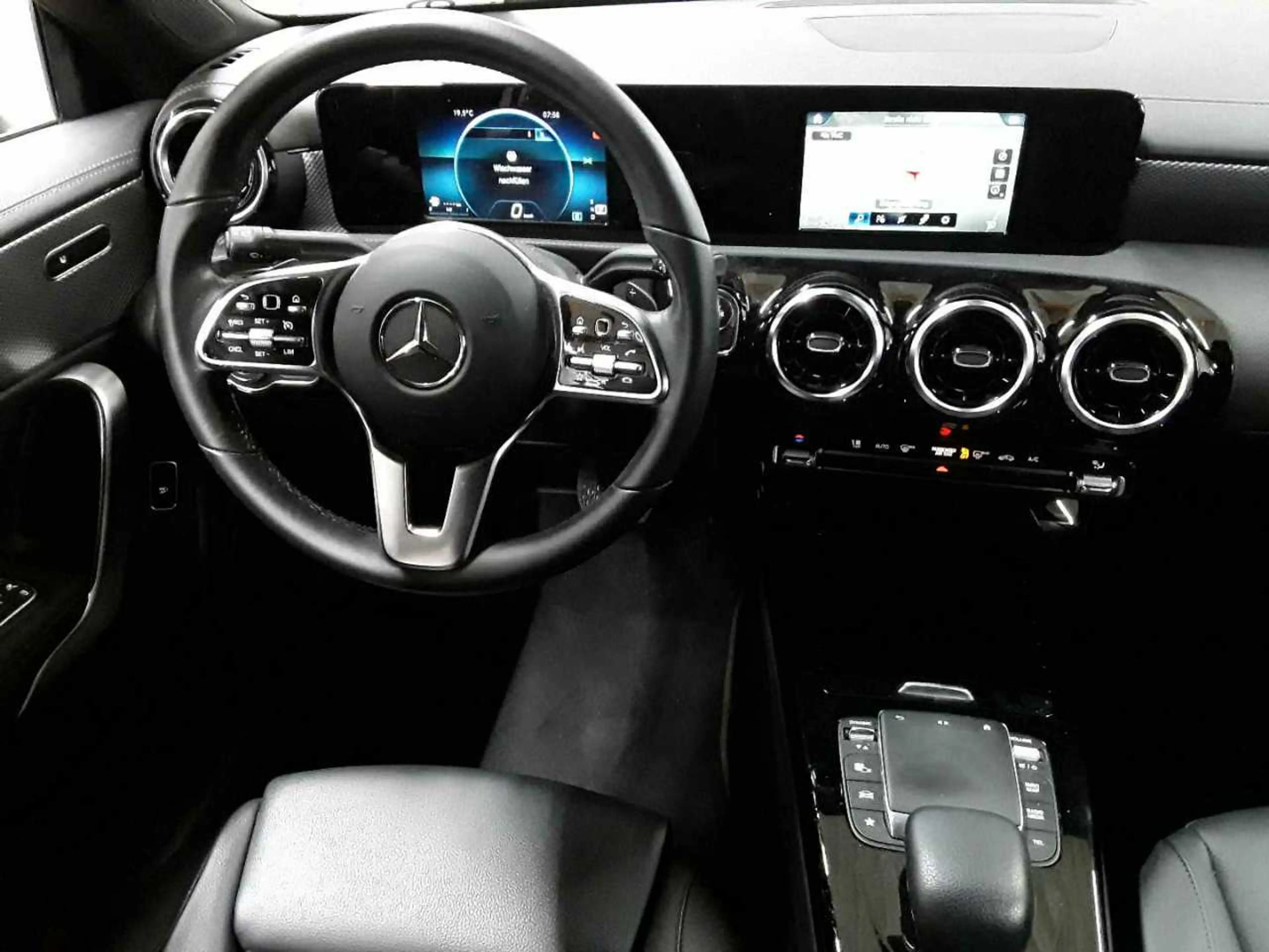Mercedes-Benz CLA 220 CLA 220d 8G-Progressive BusiP MBUX KAM — photo 5