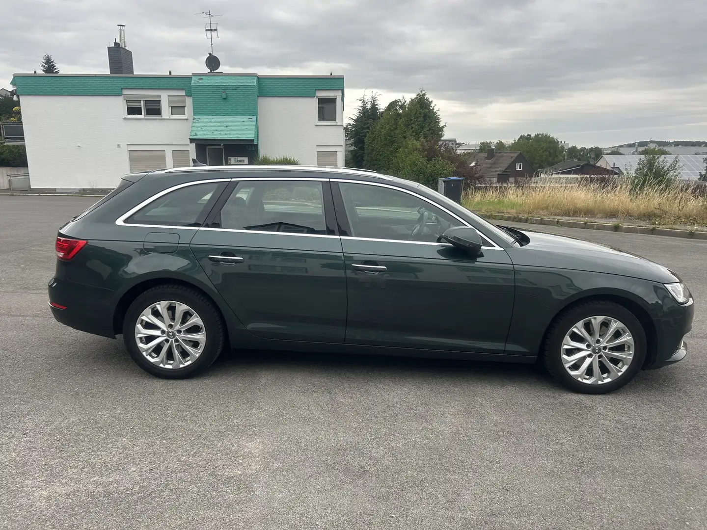 Audi A4 g-tron design Groen - 1