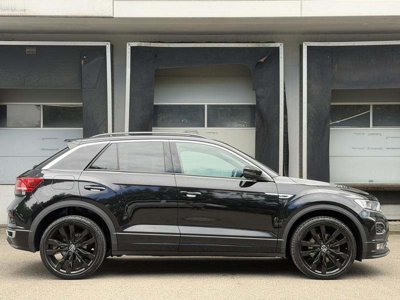 Volkswagen T-Roc R-Line LED VirtualCockpit Kamera Ambiente — photo 7