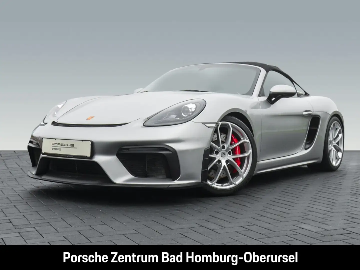 Porsche 718 Spyder Sportabgasanlage Erstbesitz 1.852 km Stříbrná - 1