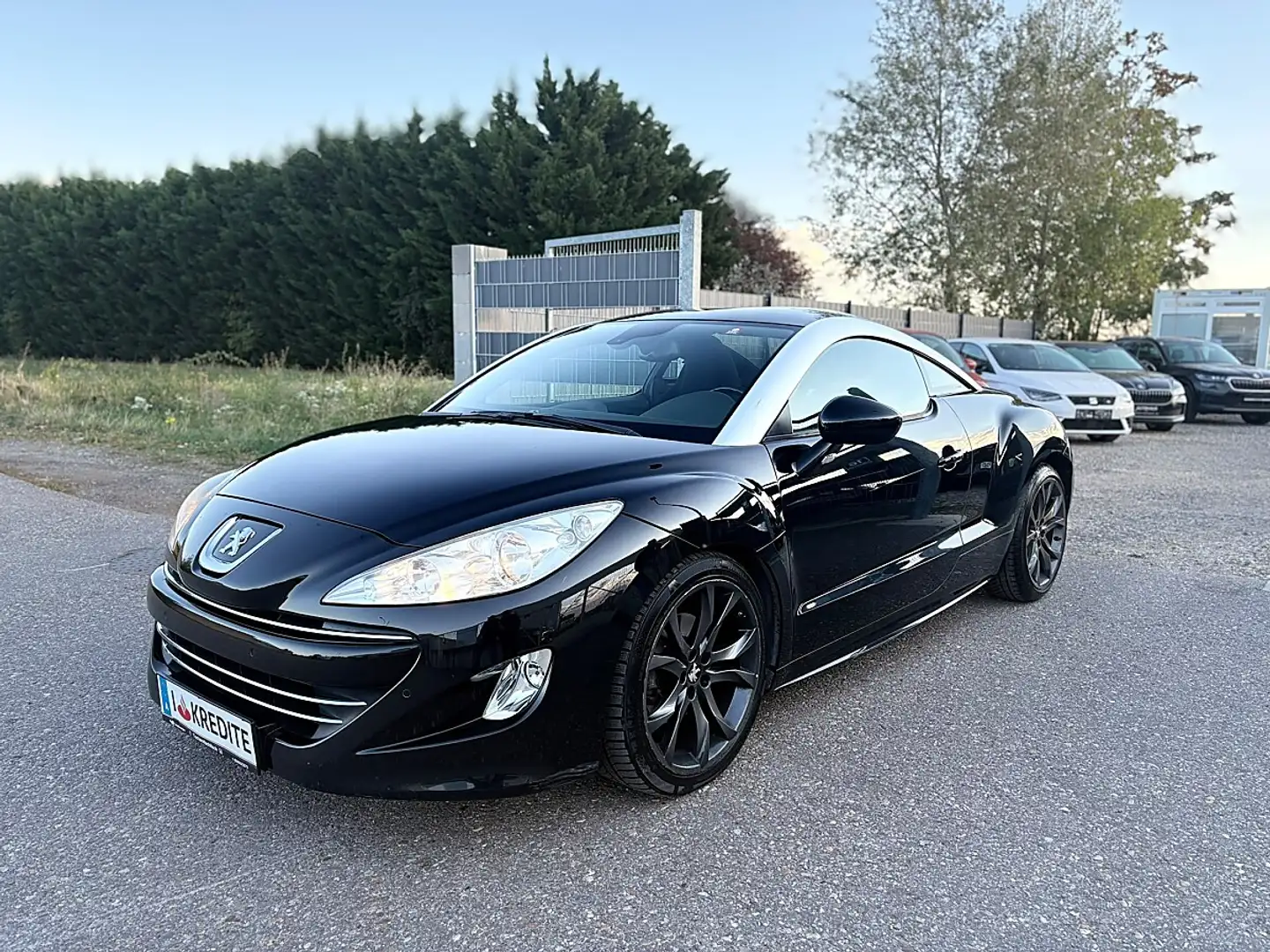 Peugeot RCZ 1,6 THP 160 **AUTOMATIK **NEUES PICKERL Schwarz - 2