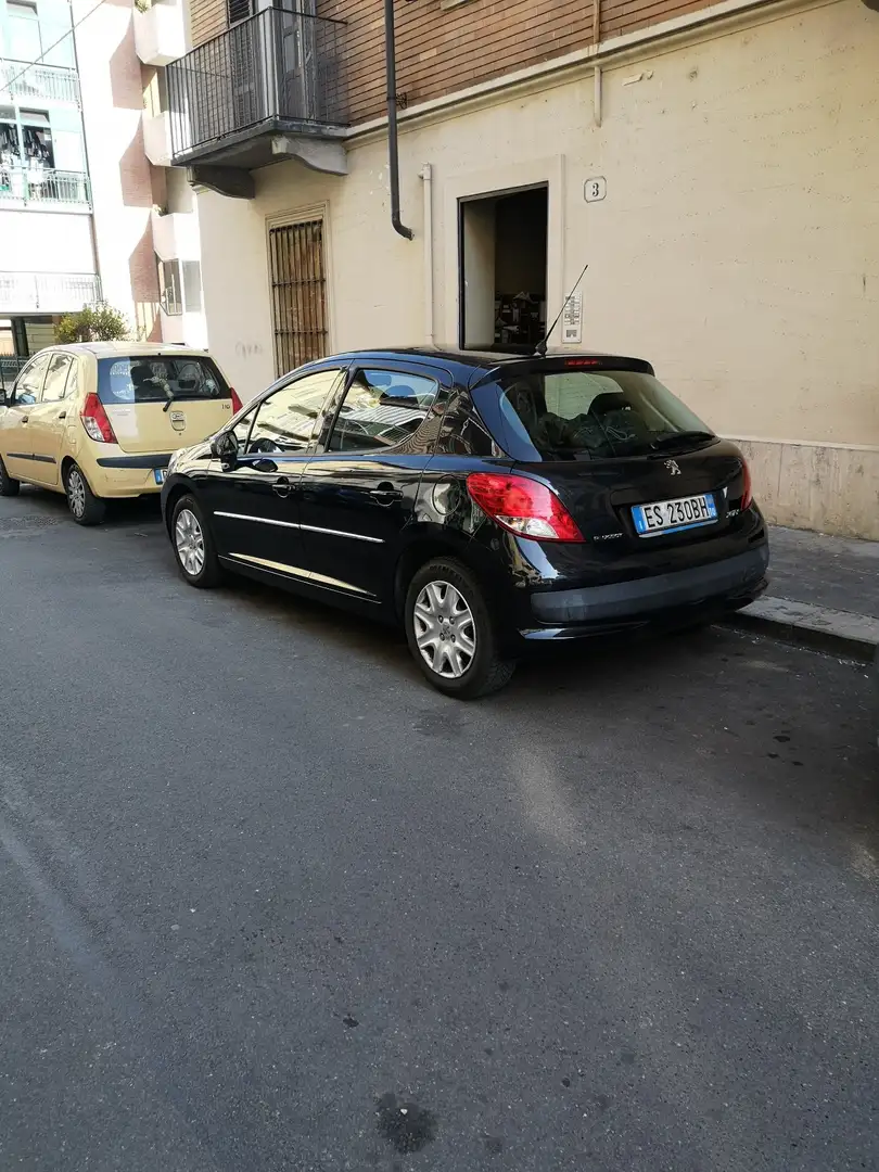 Peugeot 207 5p 1.4 8v Plus eco-Gpl 75cv - 2