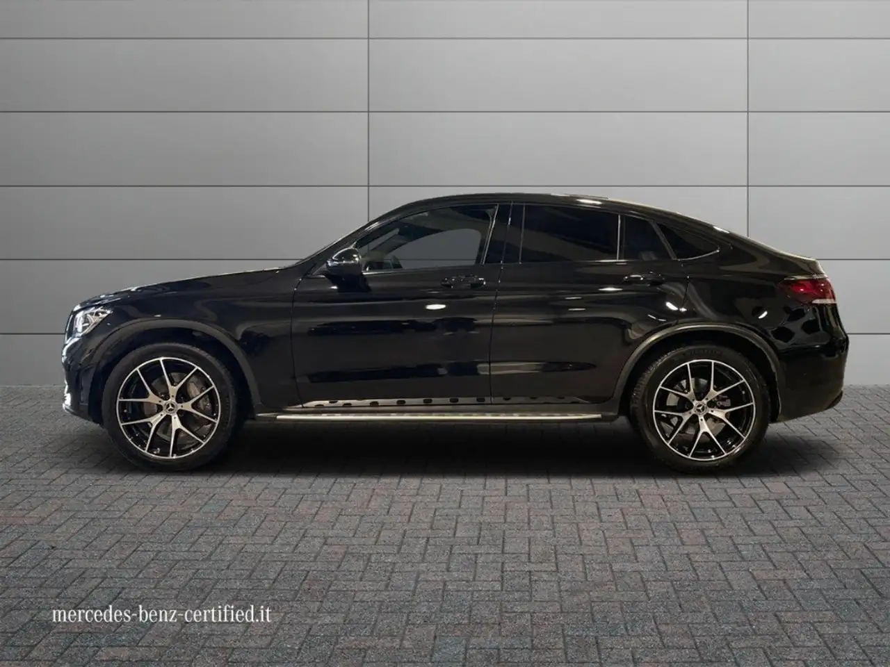 Mercedes-Benz GLC 300 - GLC Coupe 300 e phev (eq-power) Nigh 2