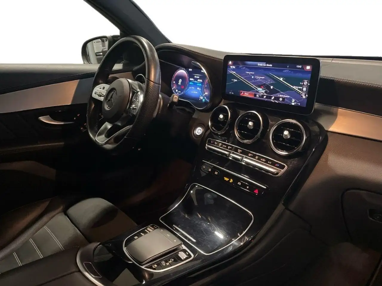Mercedes-Benz GLC 300 - GLC Coupe 300 e phev (eq-power) Nigh 12