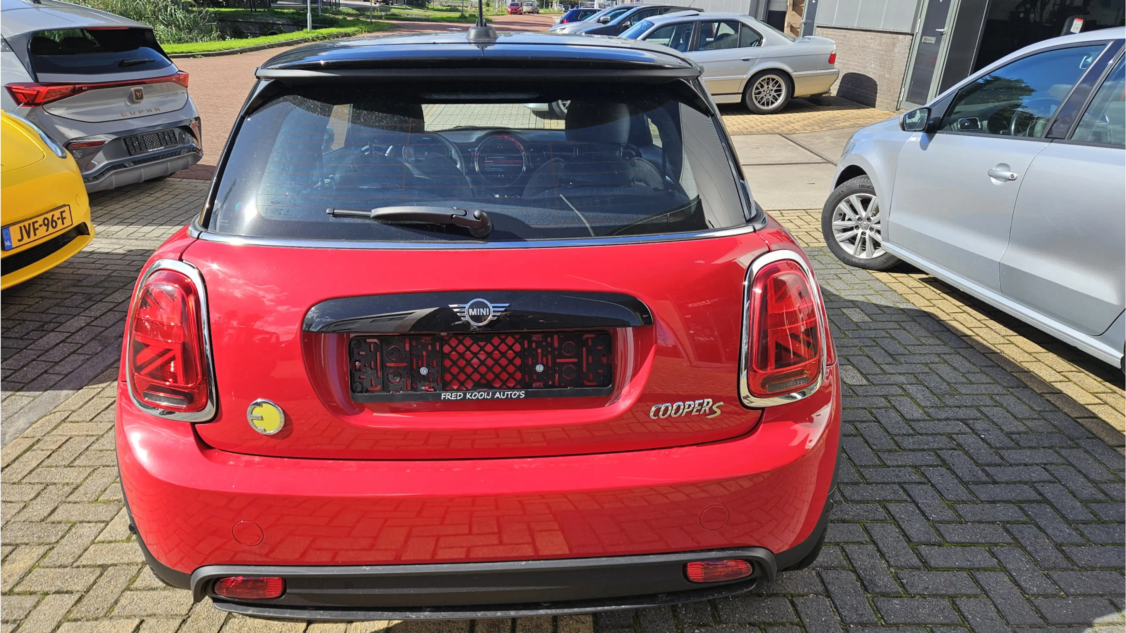 MINI Cooper SE Electric Chilli Red Edition 33 kWh Panoramadak — photo 7