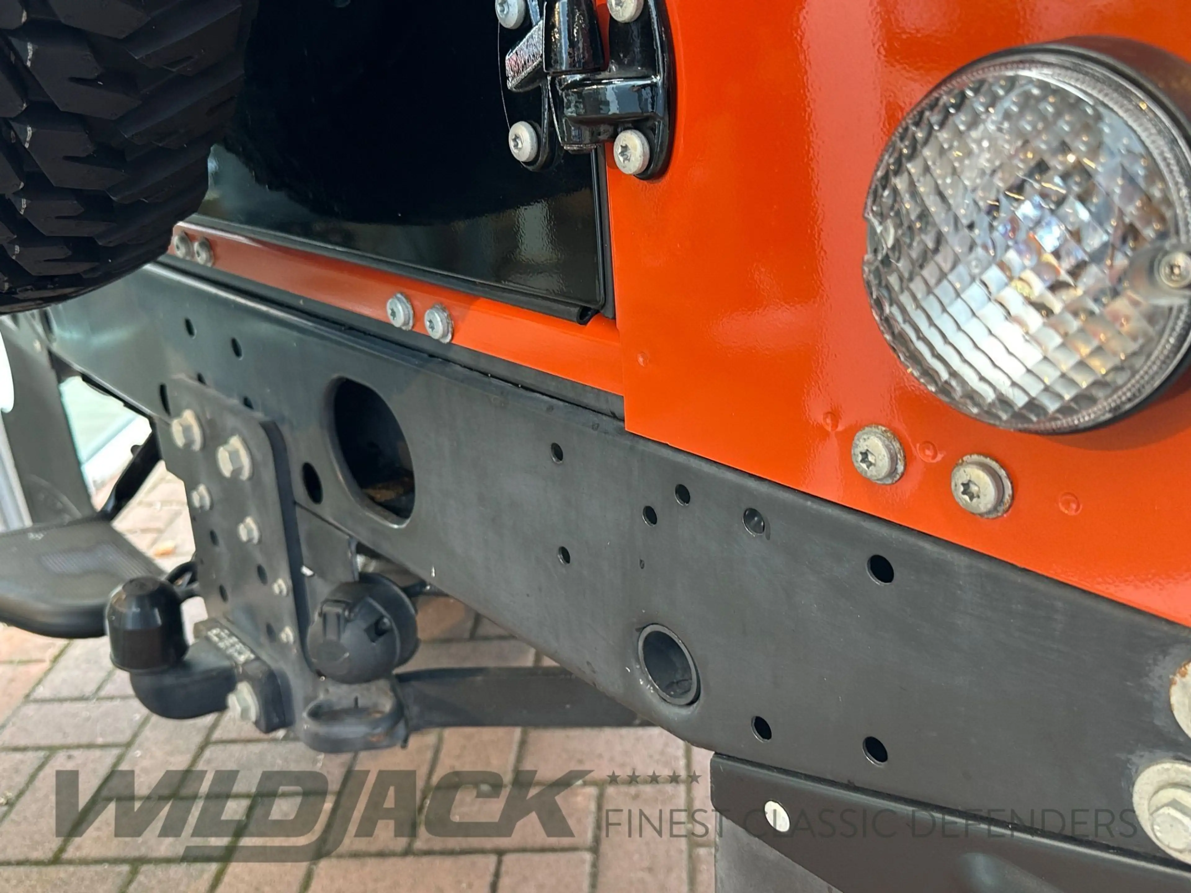 Land Rover Defender 90 TD4 ADVENTURE *Limited Edition* — photo 7