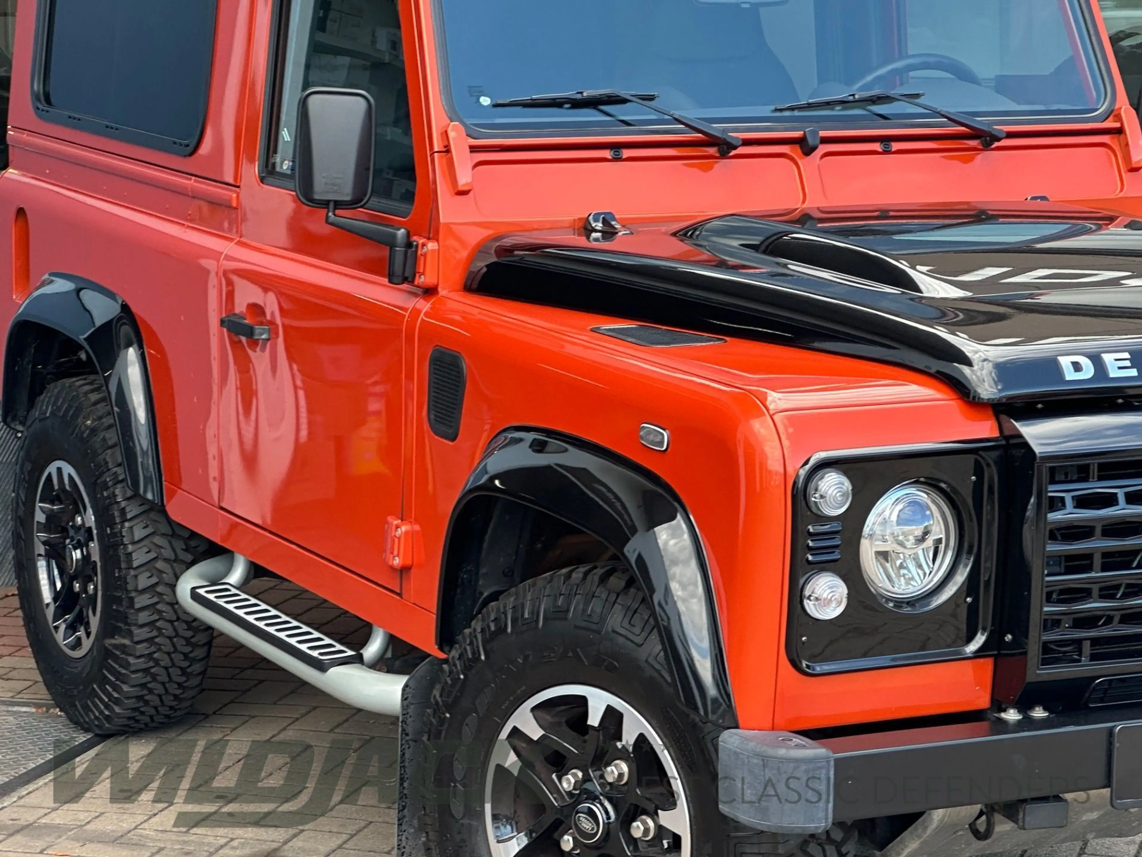 Land Rover Defender 90 TD4 ADVENTURE *Limited Edition* — photo 5