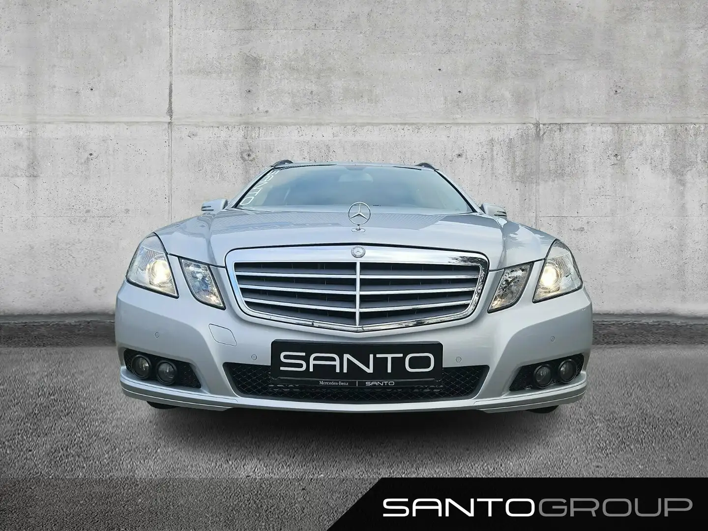 Mercedes-Benz E 200 E 200 CDI T-Modell Silber - 2