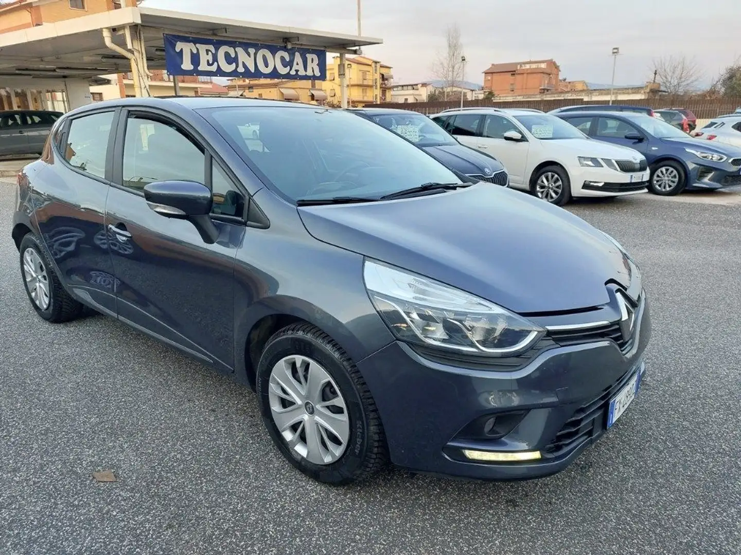 Renault Clio TCe 12V 90 CV Business Uniprò Navig Grigio - 2