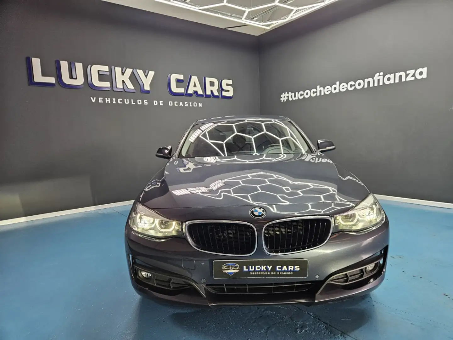 BMW 318 318dA Gran Turismo Gris - 1