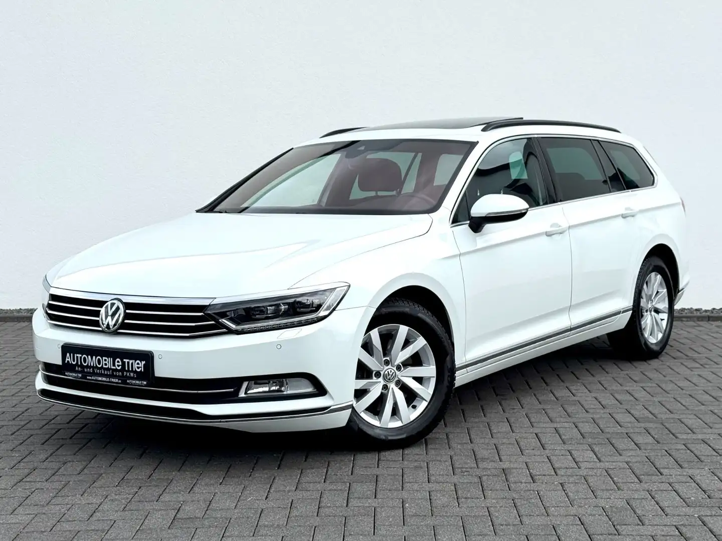Volkswagen Passat Variant 2.0 TDI DSG 4Motion /LED/ACC/CAM/ Blanco - 1