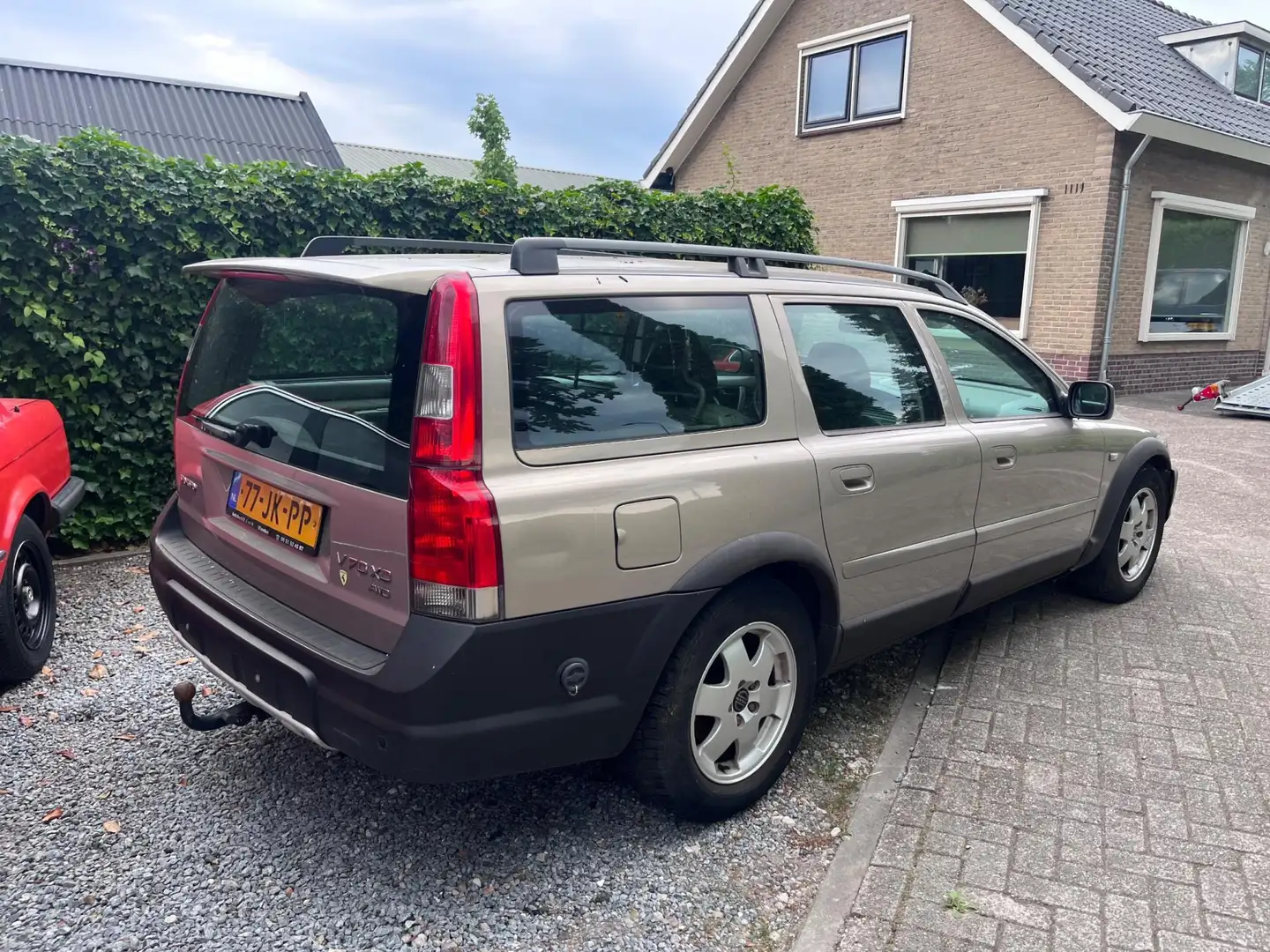 Volvo V70 Cross Country 2.4 T Geartronic Ocean Race Beige - 2