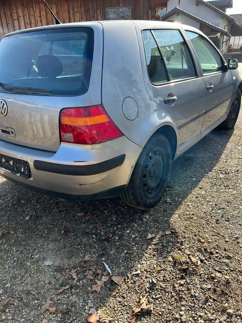Volkswagen Golf Golf 1.4 Special Grau - 2