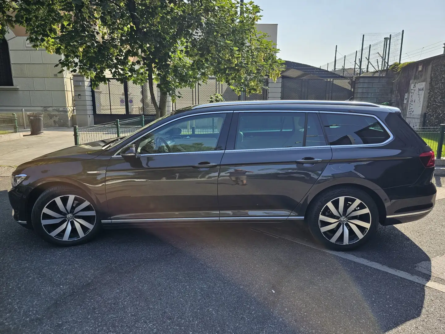 Volkswagen Passat Variant Passat  Variant 2.0 tdi H Executive 4motion 190cv Grigio - 1