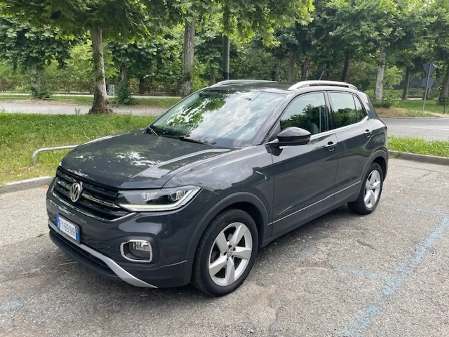 Volkswagen T-Cross T-Cross 1.6 tdi Advanced 95cv dsg Grigio - 1