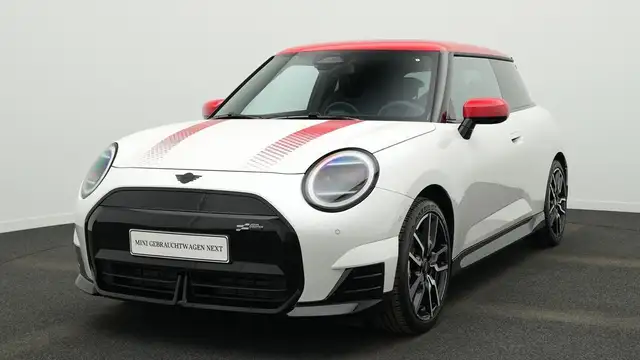 MINI Cooper SE John Cooper Works Trim