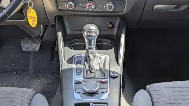 Audi A3 view 8