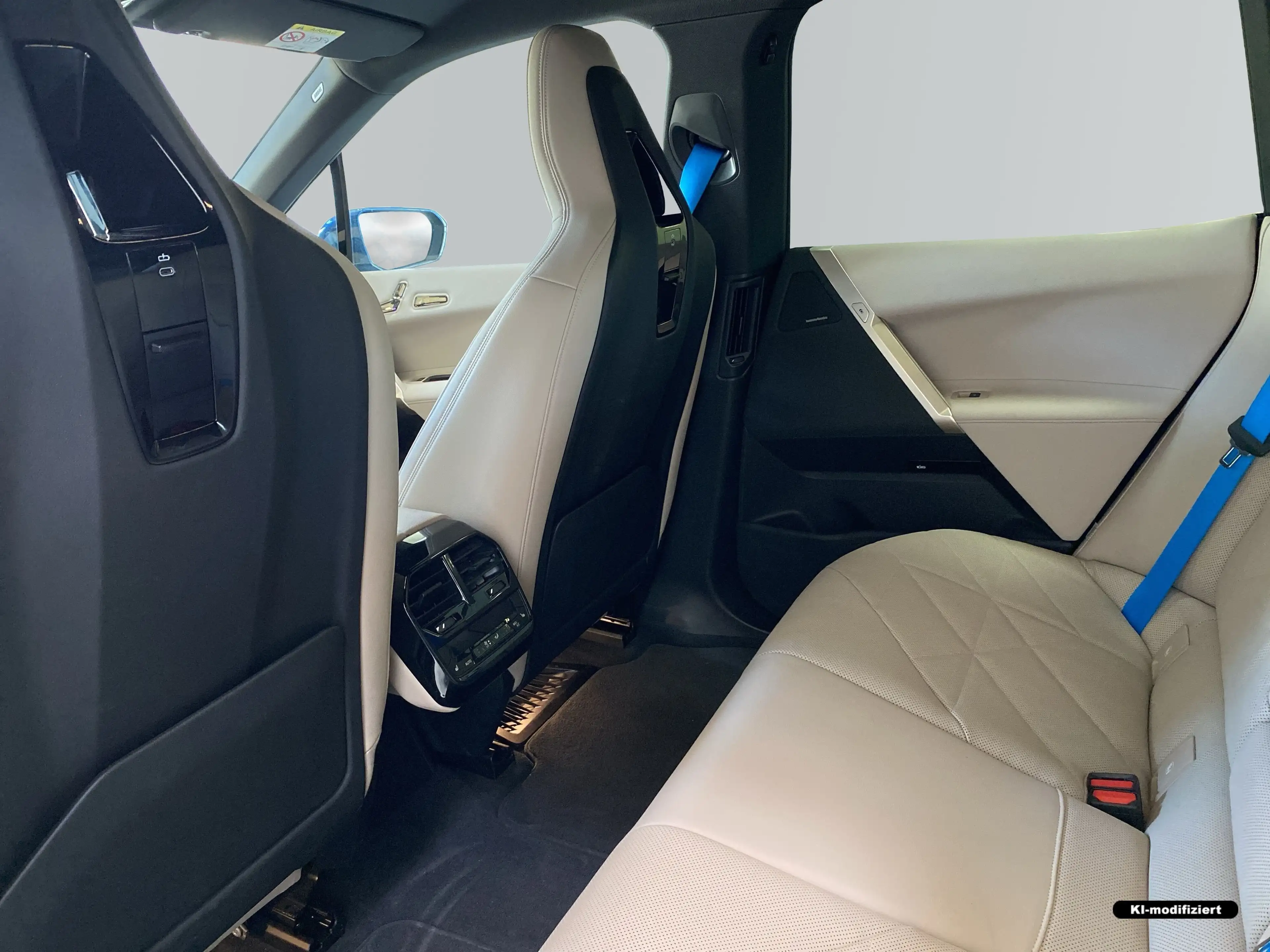 BMW iX xDrive40 *Sportpaket*LC Prof.*HUD*H/K*AHK*Laser*Dr — photo 9