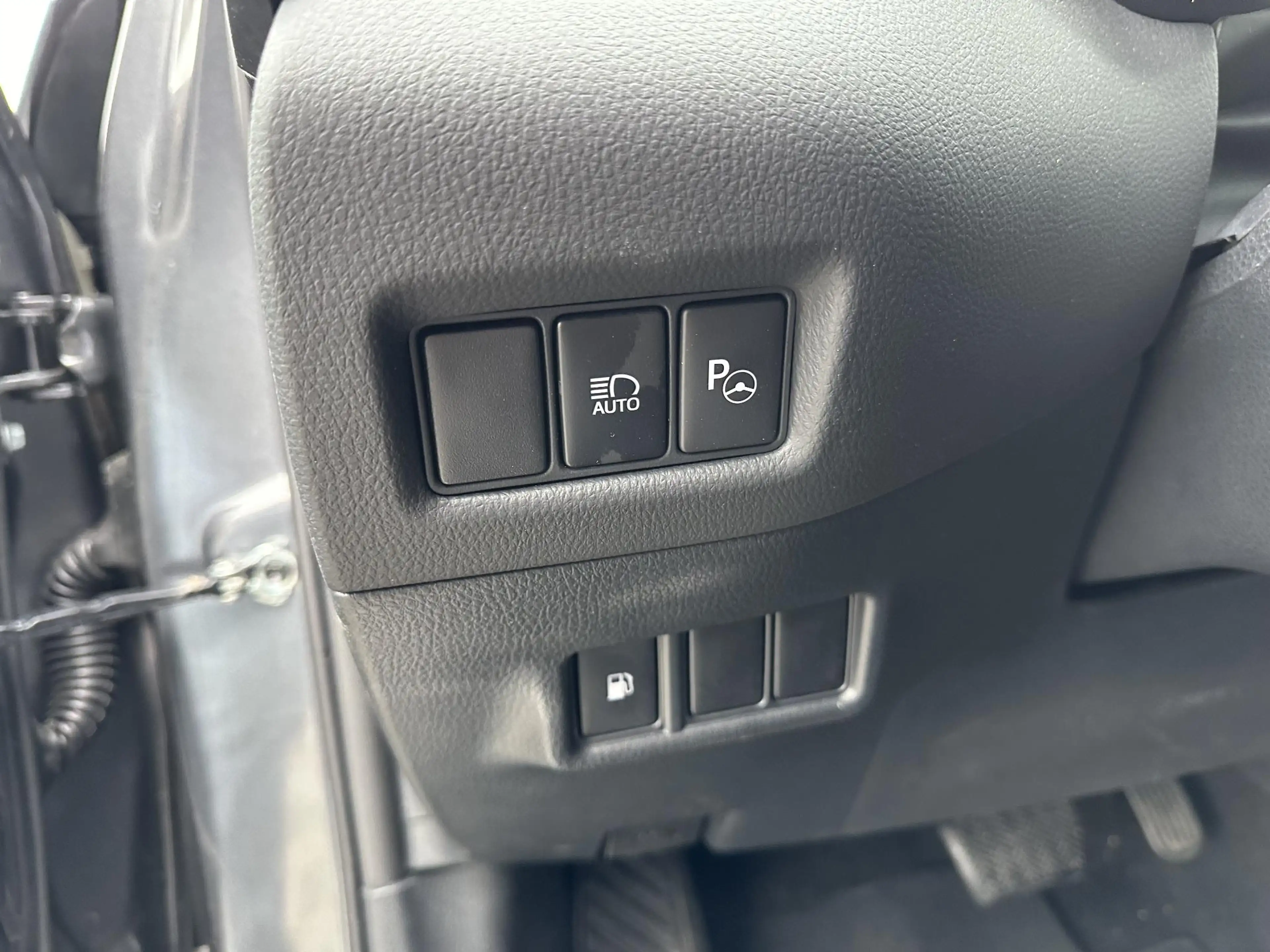 Toyota C-HR 1.8 Hybrid GR-Sport NL Auto, slechts 88000km, bomv — photo 3