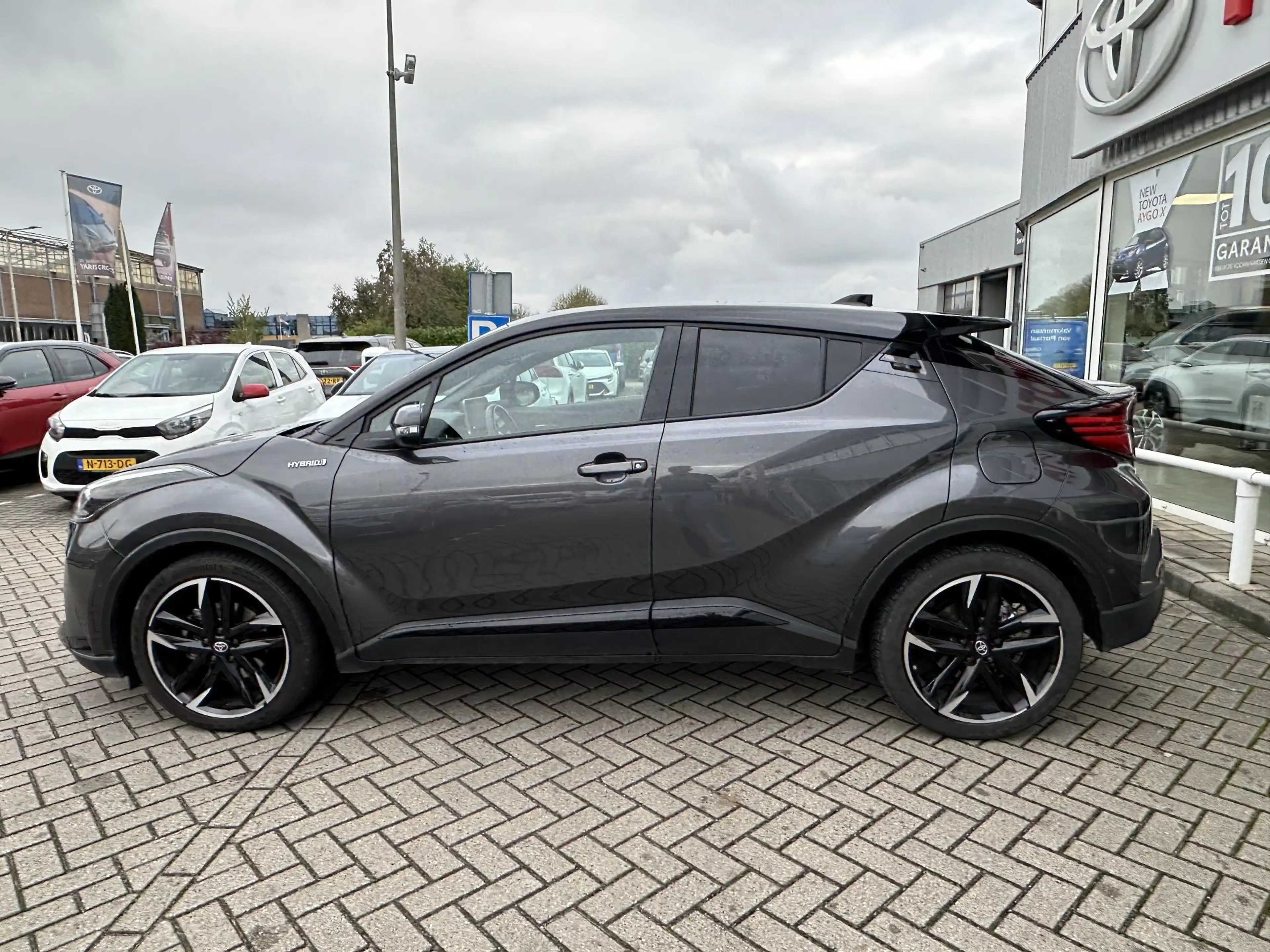 Toyota C-HR 1.8 Hybrid GR-Sport NL Auto, slechts 88000km, bomv — photo 13