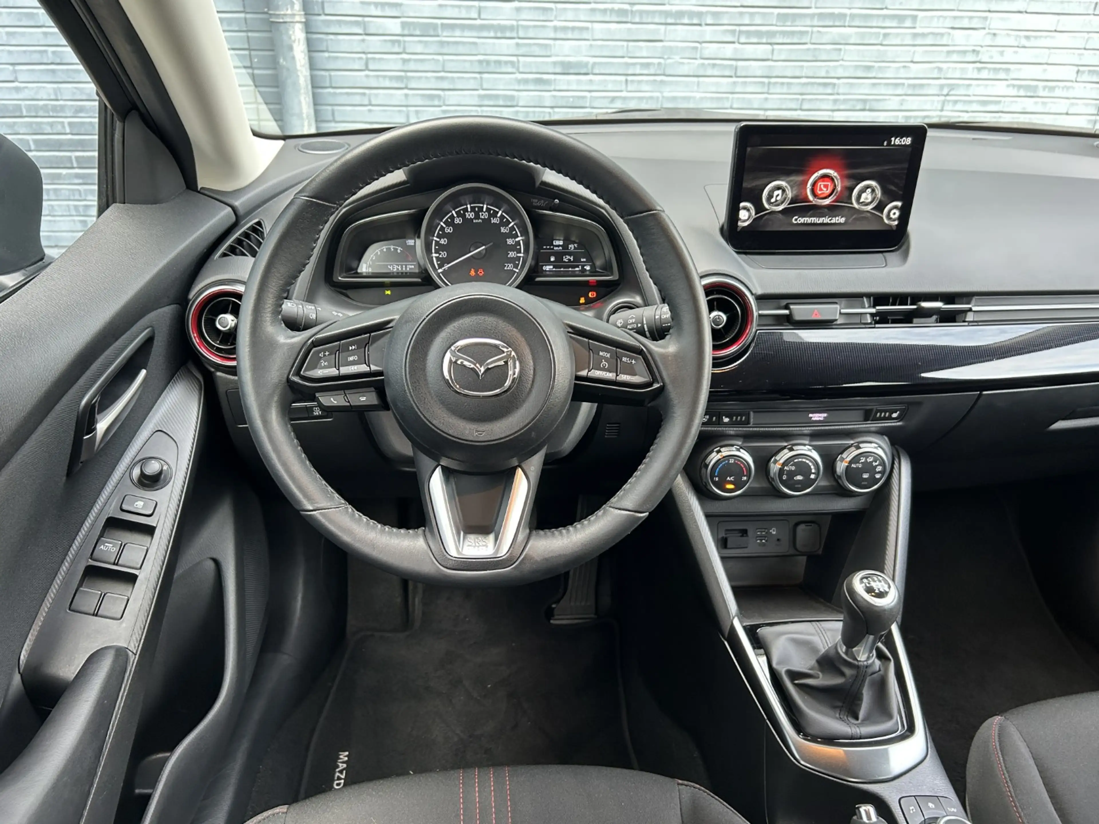 Mazda 2 1.5 SKYACTIV-G 90PK Homura — photo 5