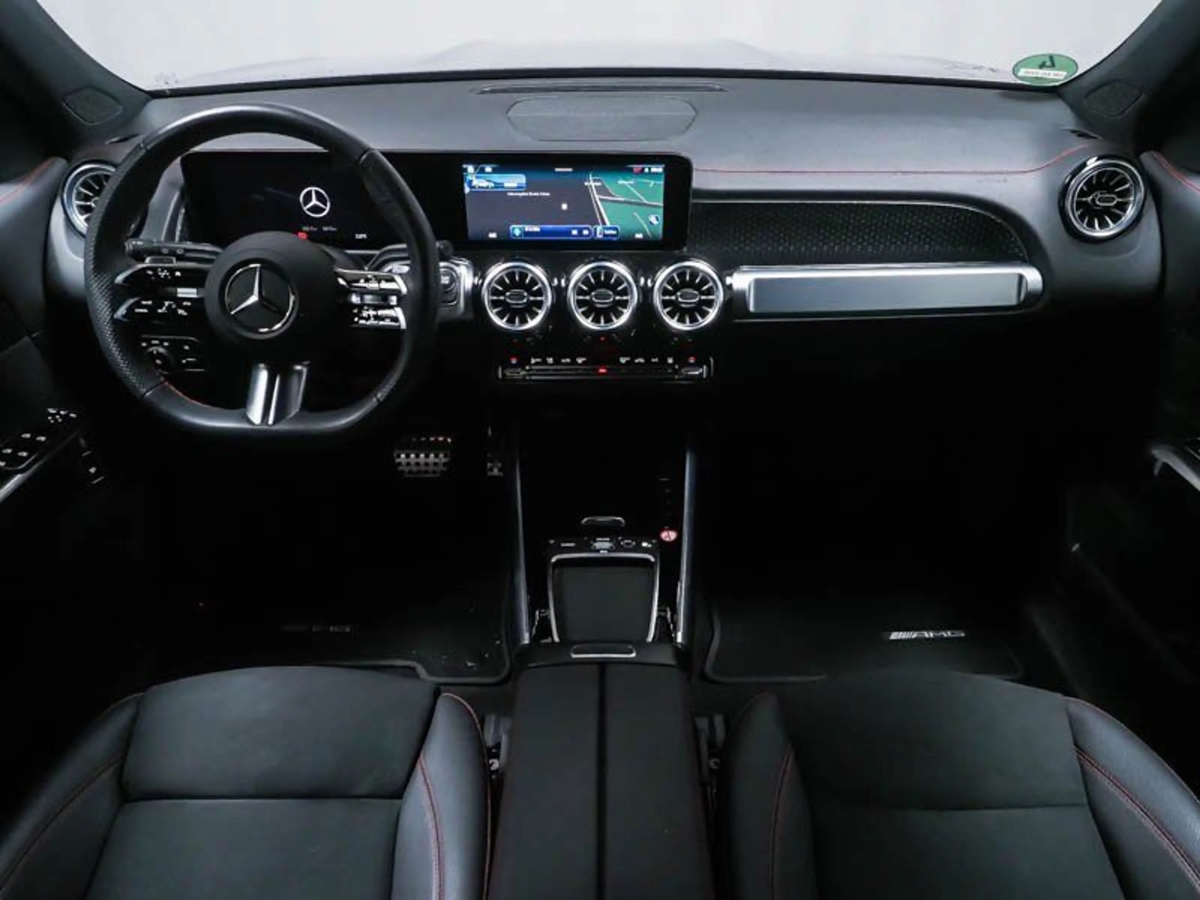 Mercedes-Benz EQB 250 AMG-ADVANCED+ NIGHT AHK FAP PANOR SOUND — photo 10