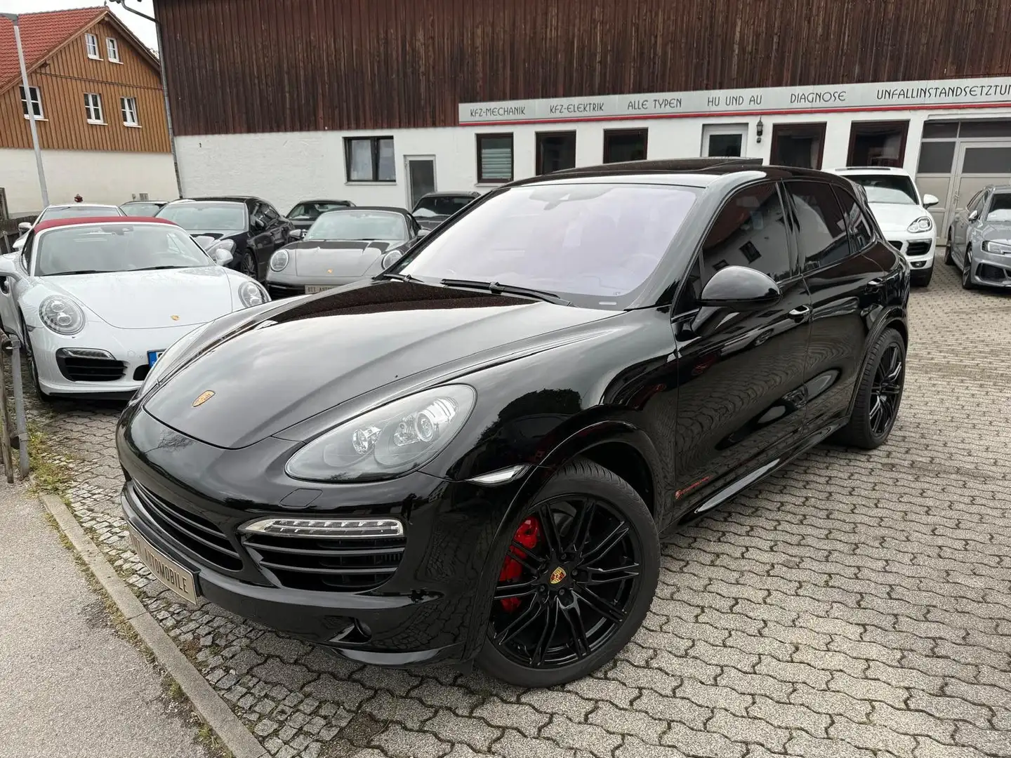 Porsche Cayenne S Diesel "TRAUMZUSTAND" APPROVED 7/27 ! Noir - 2