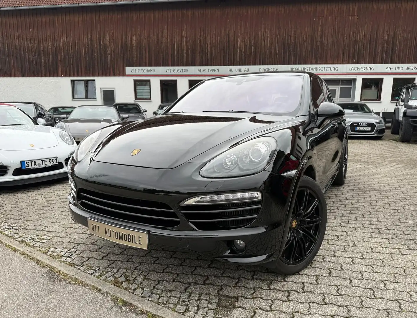 Porsche Cayenne S Diesel "TRAUMZUSTAND" APPROVED 7/27 ! Noir - 1
