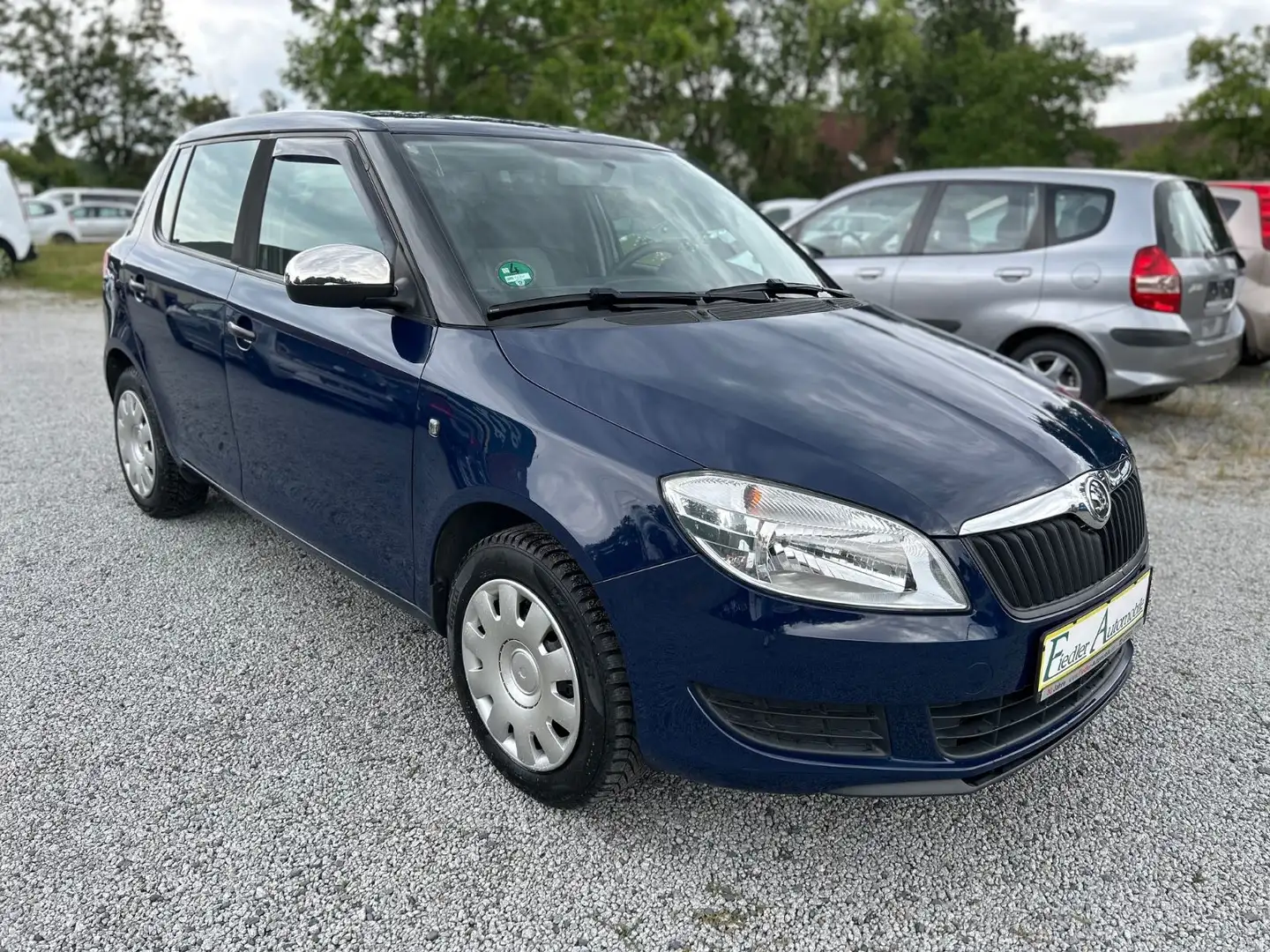 Skoda Fabia 1.2l / Klima / Navi / Tüv + Service neu Blau - 2