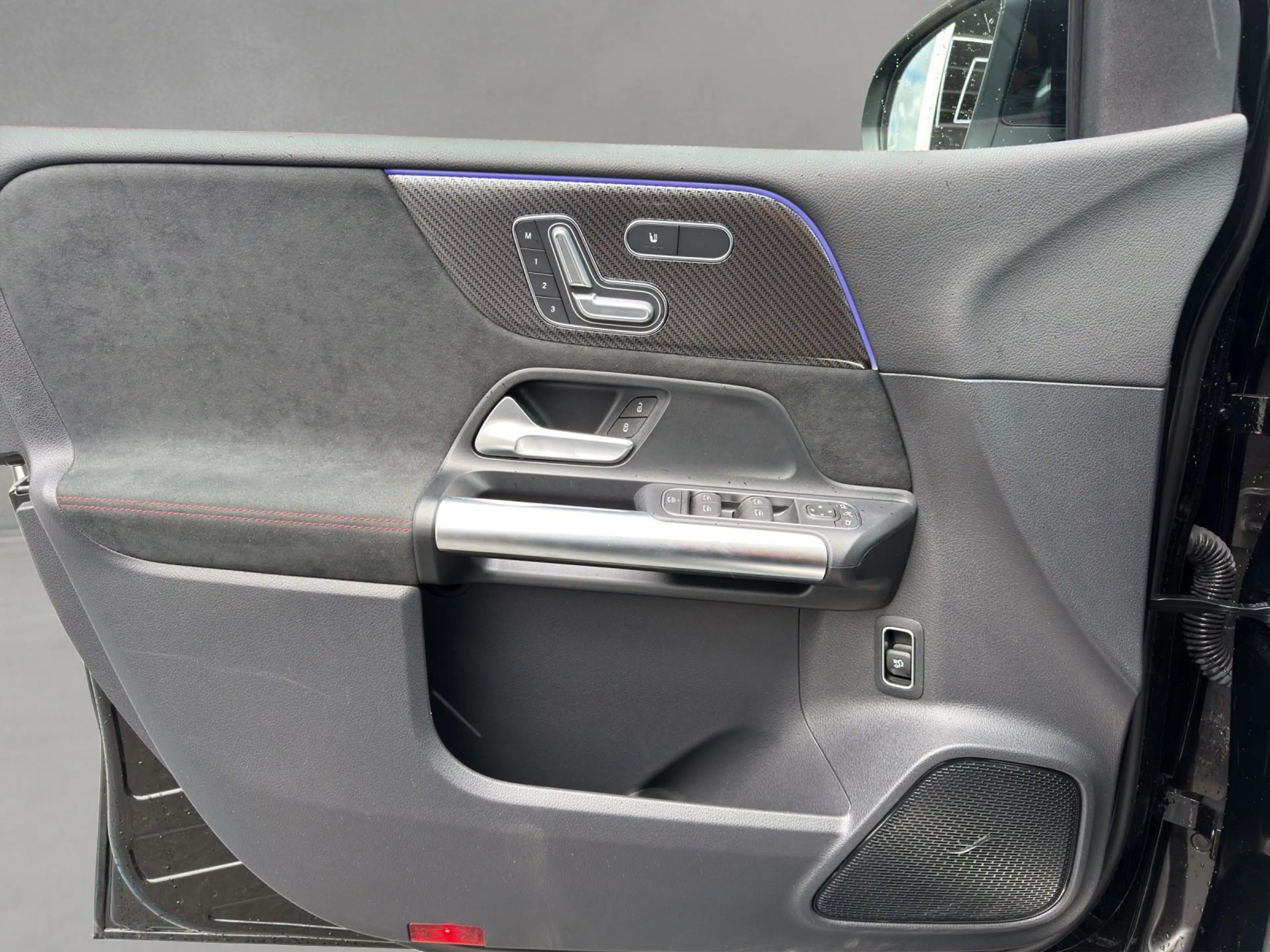 Mercedes-Benz B 220 B220d AMG Prem+ AHK Pano HUD Memo MLED 360°DISTR — photo 13