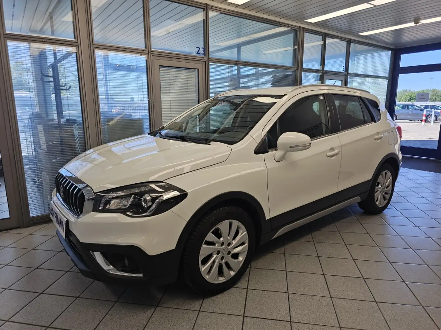 Suzuki SX4 Comfort AHK,Kamera,Sitzheizung,Navi Білий - 2