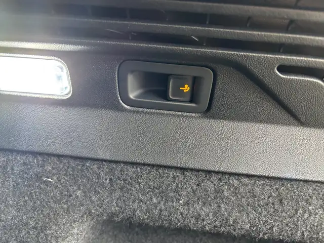 Volkswagen Id.4 view 14