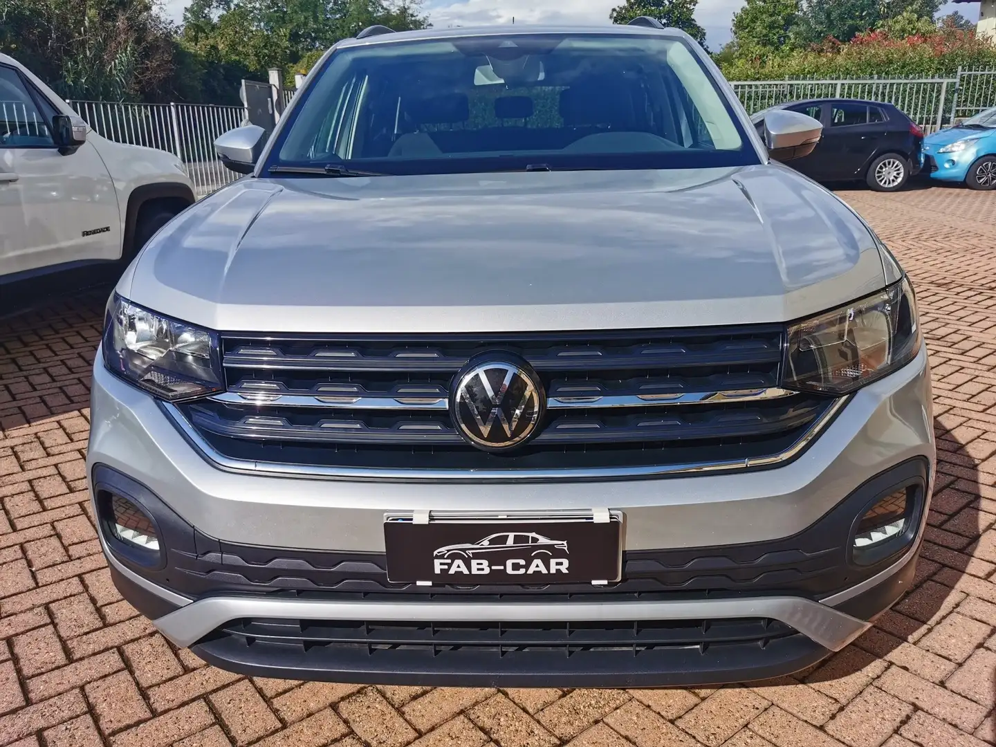 Volkswagen T-Cross 1.0 tsi Style 95cv Argento - 1