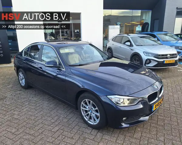 BMW 316 3-serie 316i High Executive navi LEER airco org NL