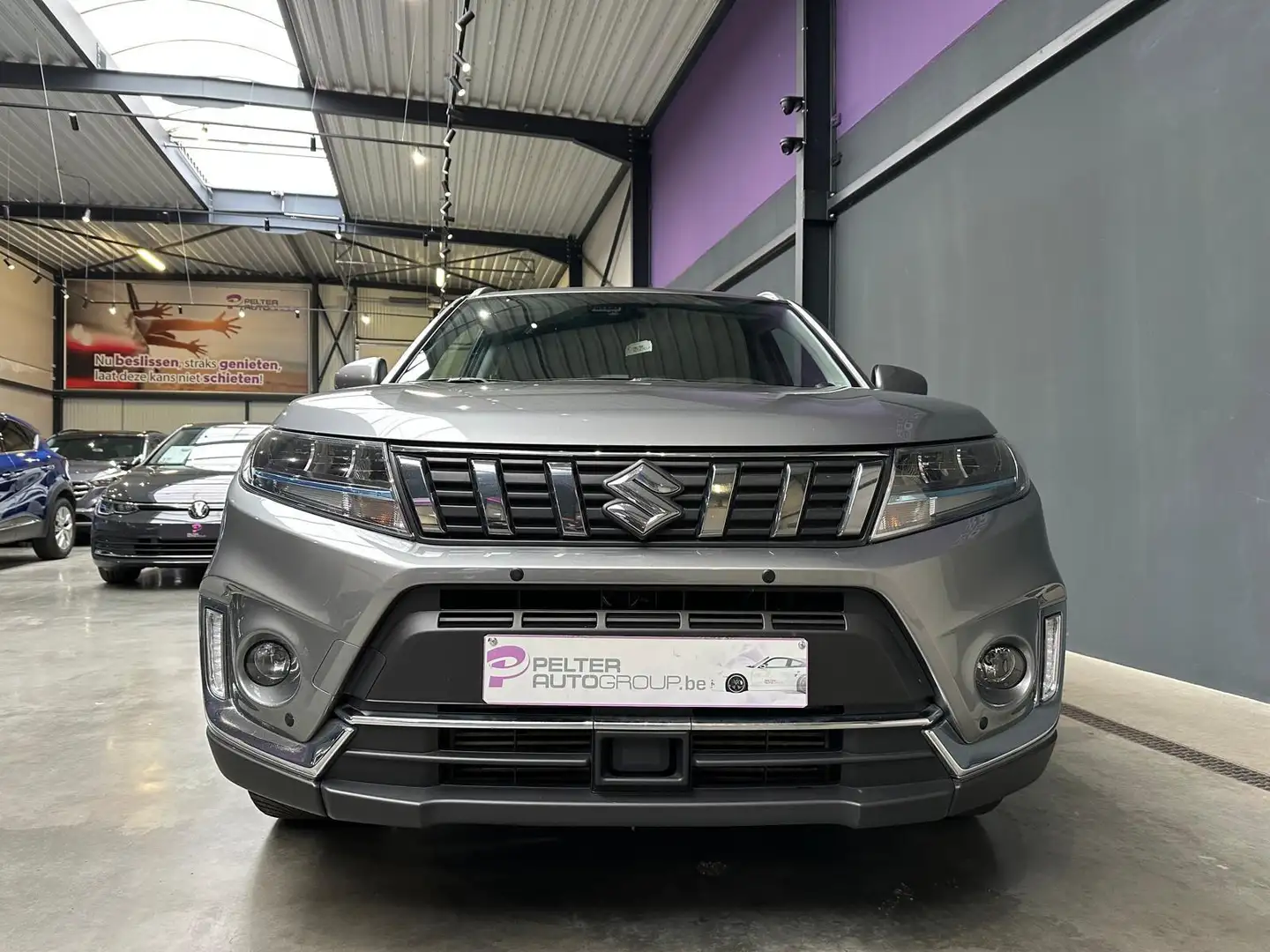 Suzuki Vitara 1.4 Hybrid Camera Grijs - 2