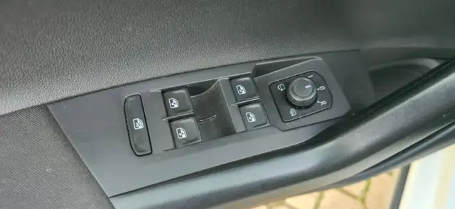 Volkswagen Taigo view 11