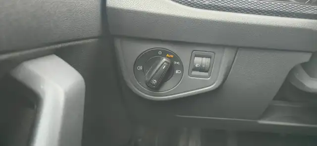 Volkswagen Taigo view 12