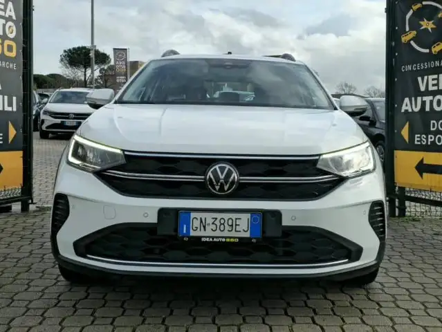 Volkswagen Taigo view 2