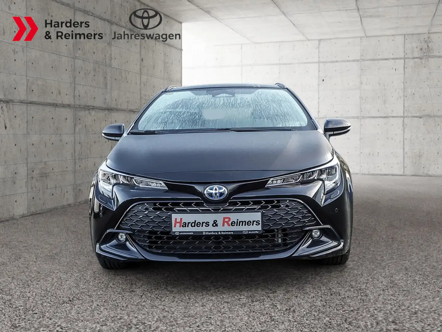 Toyota Corolla Touring Sports 1.8 Hybrid Team D LED Schwarz - 2