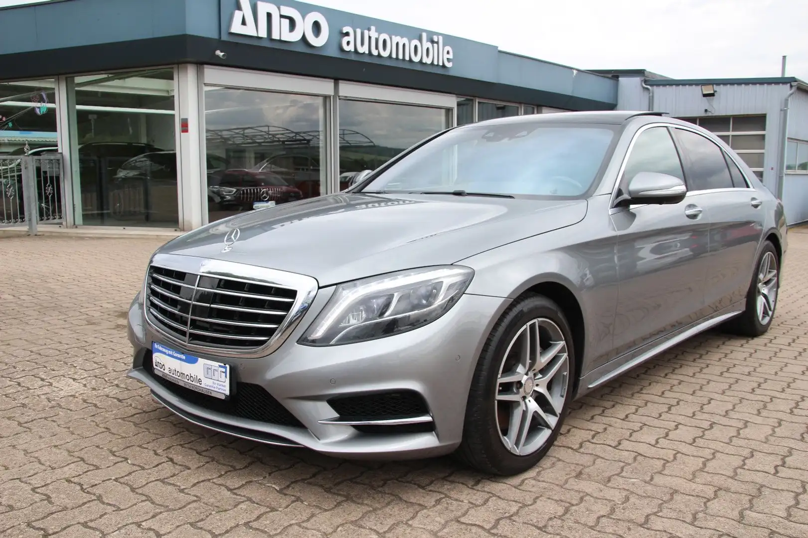 Mercedes-Benz S 400 Hybrid h Lang AMG-Line*ENTERTAINMENT FOND* Stříbrná - 1