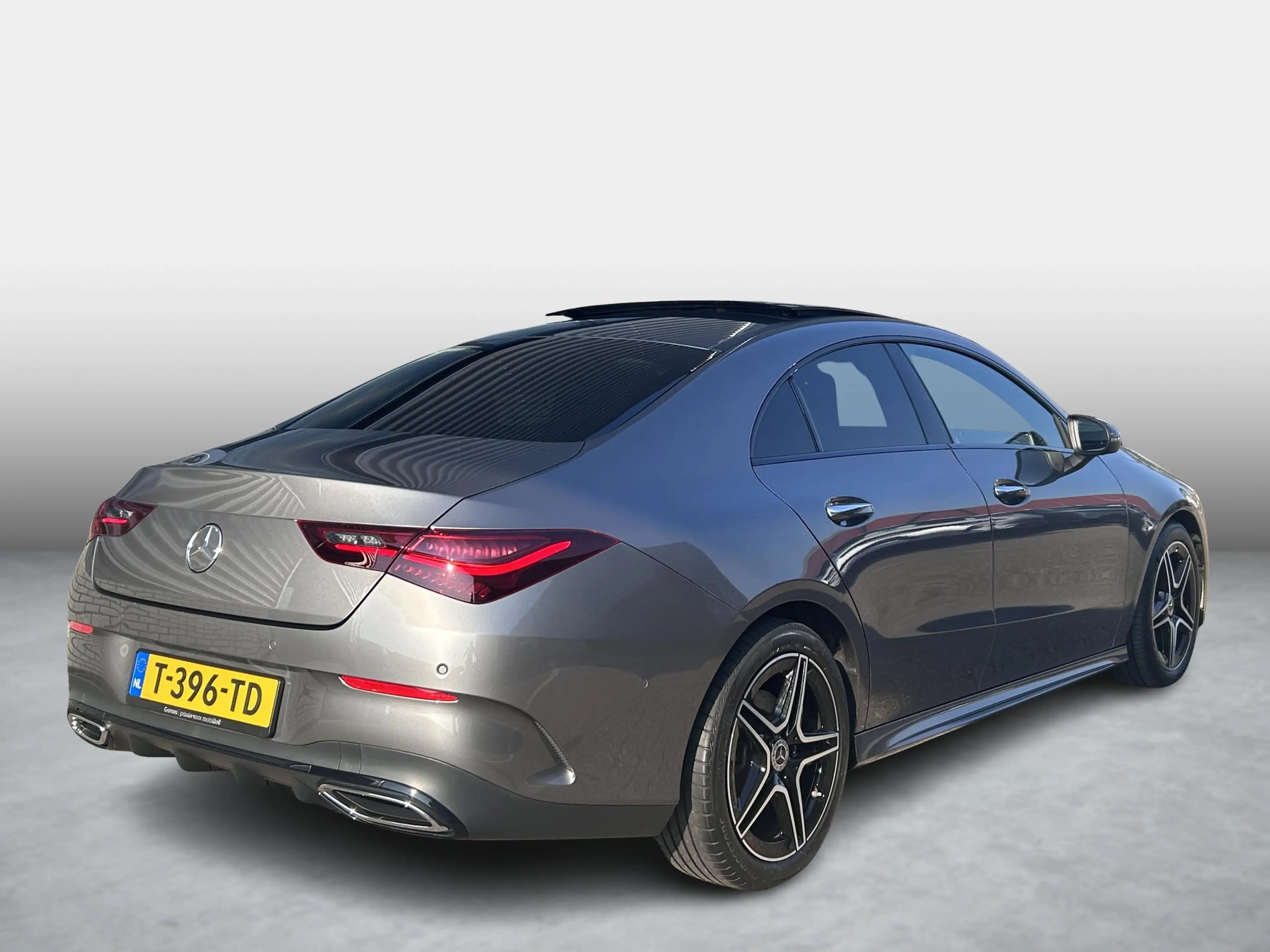 Mercedes-Benz CLA 200 AMG Line | Panoramadak | Memory | Apple Carplay & — photo 2