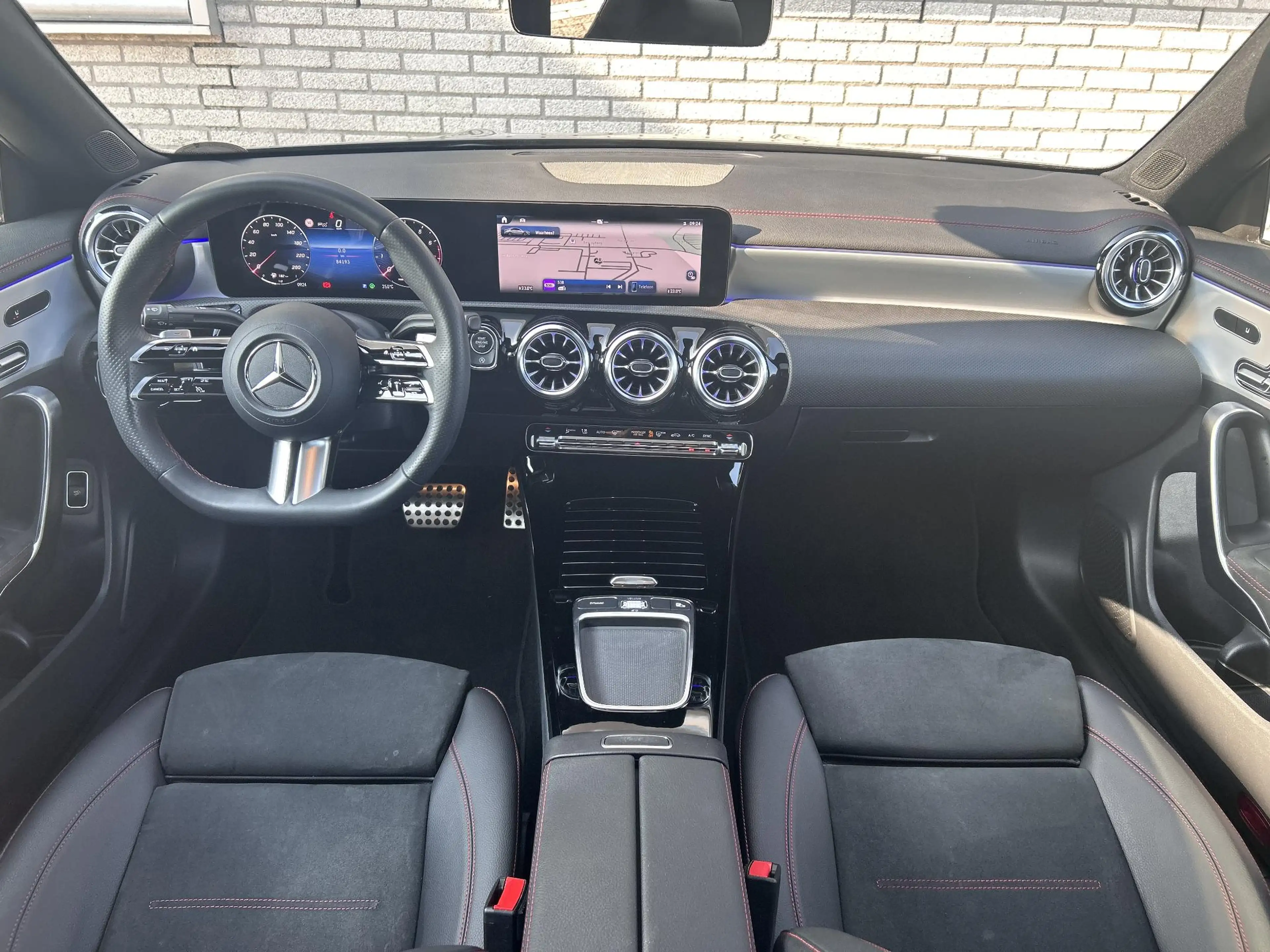 Mercedes-Benz CLA 200 AMG Line | Panoramadak | Memory | Apple Carplay & — photo 5