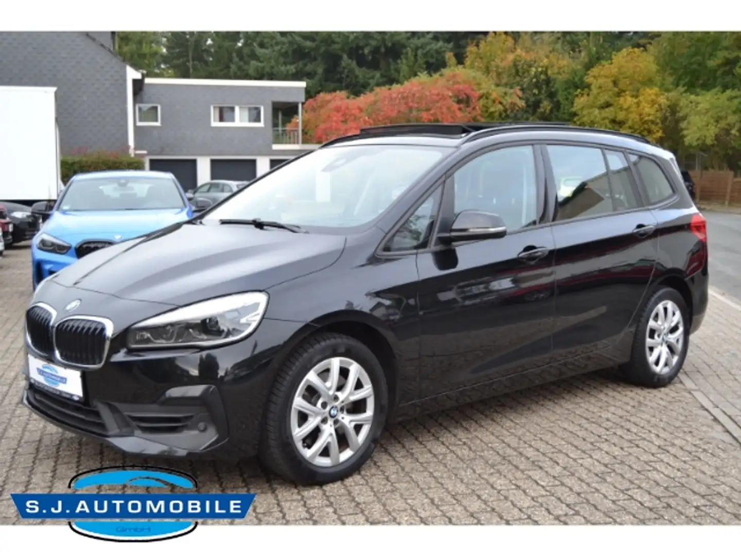 BMW 220 Gran Tourer Advantage ,Pano,Navi,7 Sitzer Schwarz - 1