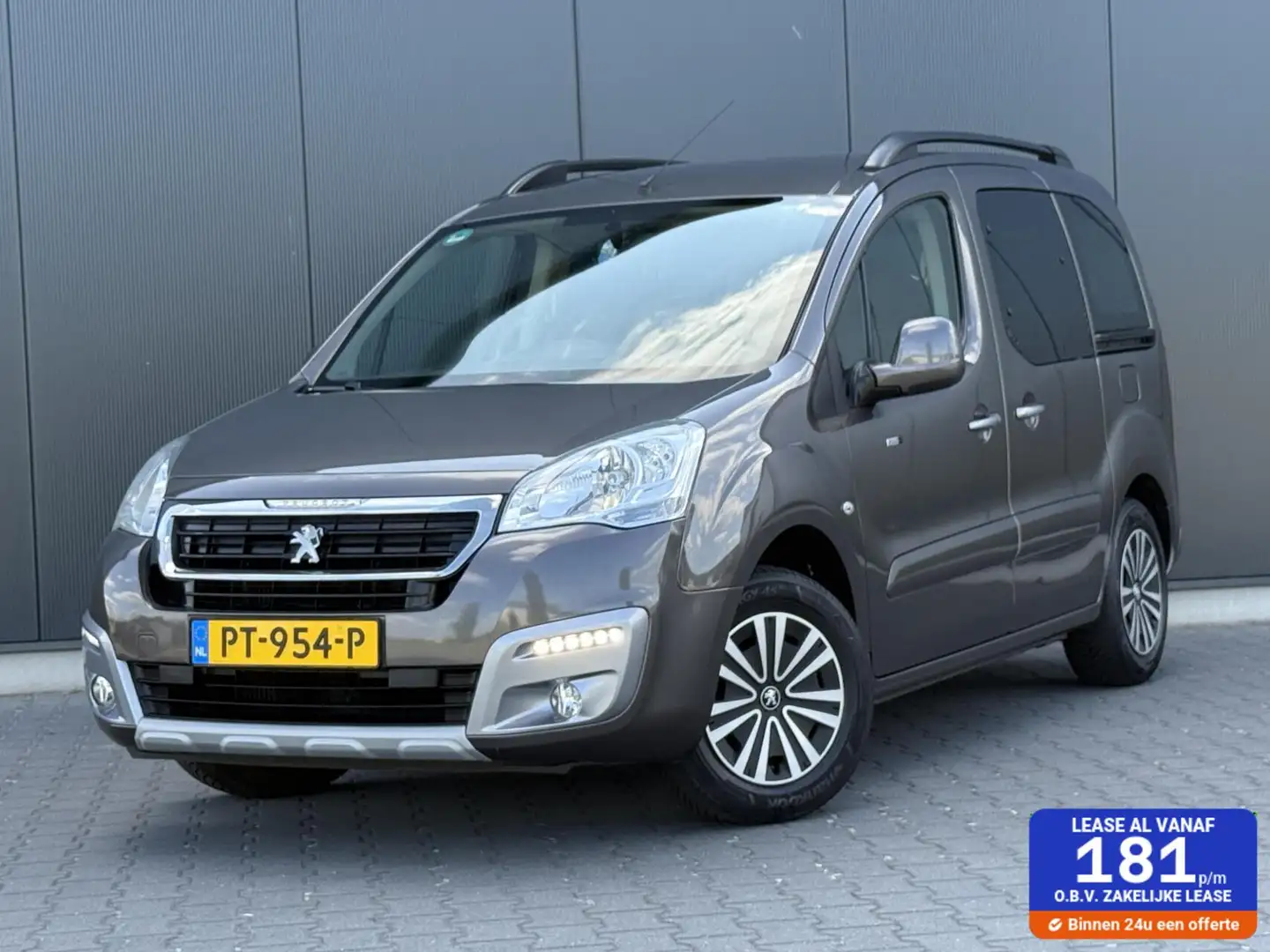Peugeot Partner Tepee 1.2 PureTech Active LED - Trekhaak - Luxe Ui Grijs - 1