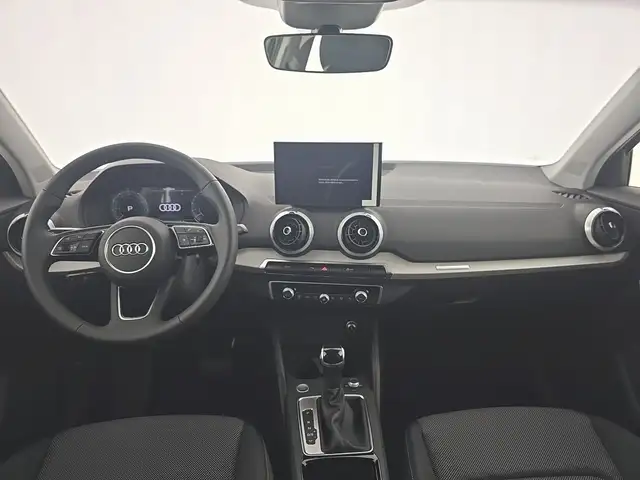 Audi Q2 view 11