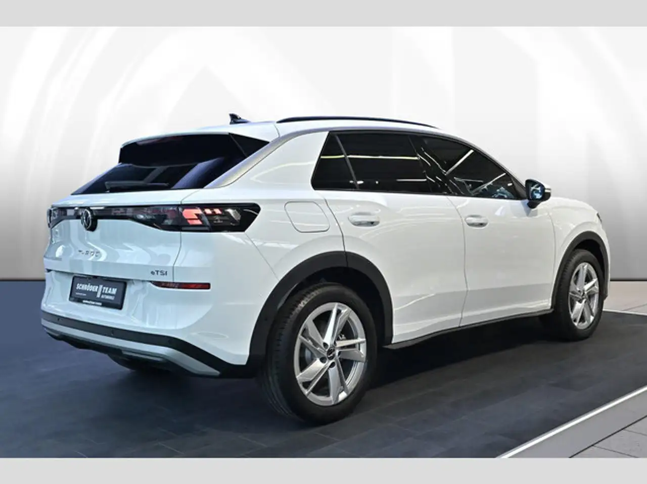 Volkswagen T-Roc 1.5 eTSI 110 kW Life 3