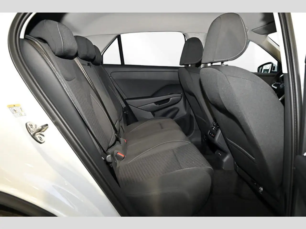 Volkswagen T-Roc 1.5 eTSI 110 kW Life 7